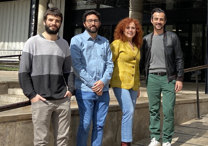 (From left to right). Miguel Bellosta, Ausiàs Cebolla, Josefa Pérez and Luis Moya, at the Faculty of Psychology.